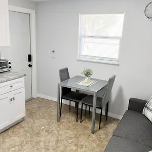 The Torres' Loft West Midtown Raymond Stadium Apartment Tampa